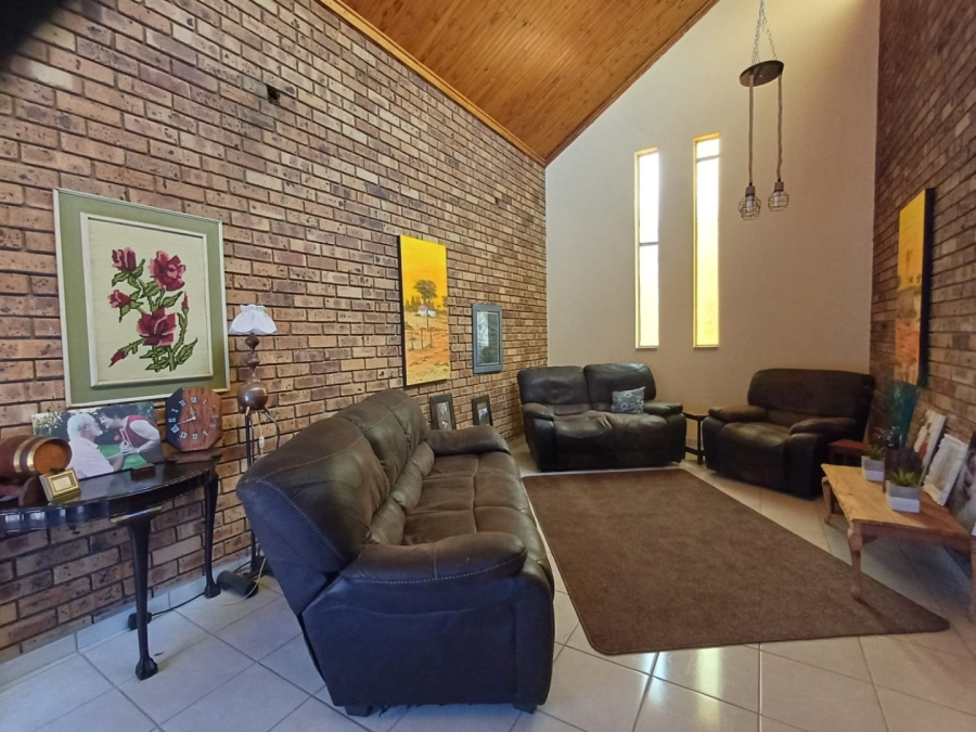 3 Bedroom Property for Sale in Vaal Park North West